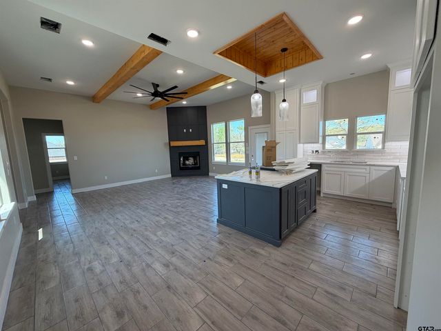 306 Sides Blvd, Bullard, TX 75757