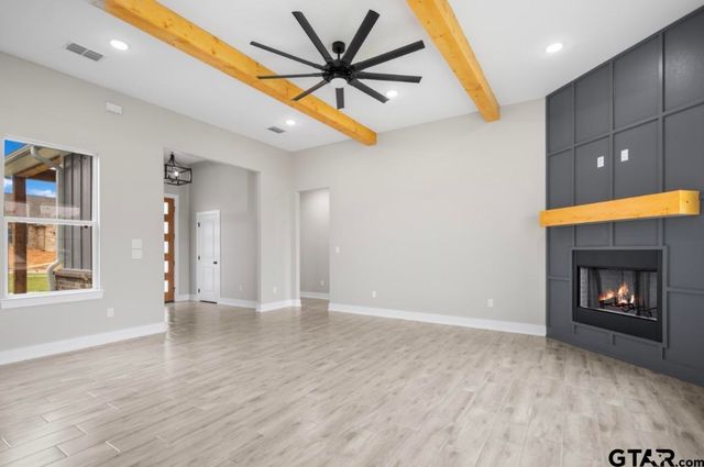 306 Sides Blvd, Bullard, TX 75757