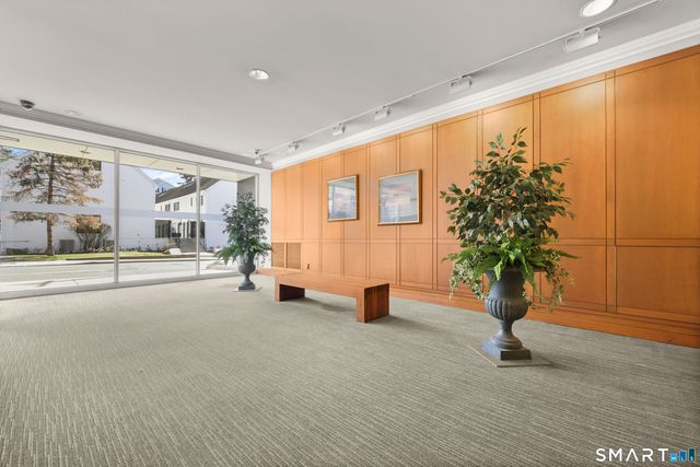 140 Grove Street 4G, Stamford, CT 06901