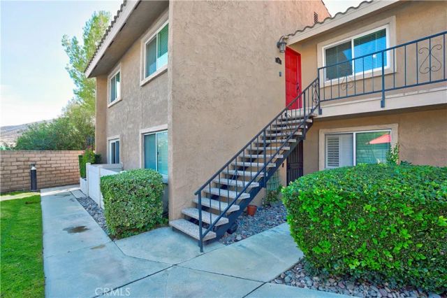 24319 N Canyon Lake Drive North 6, Canyon Lake, CA 92587