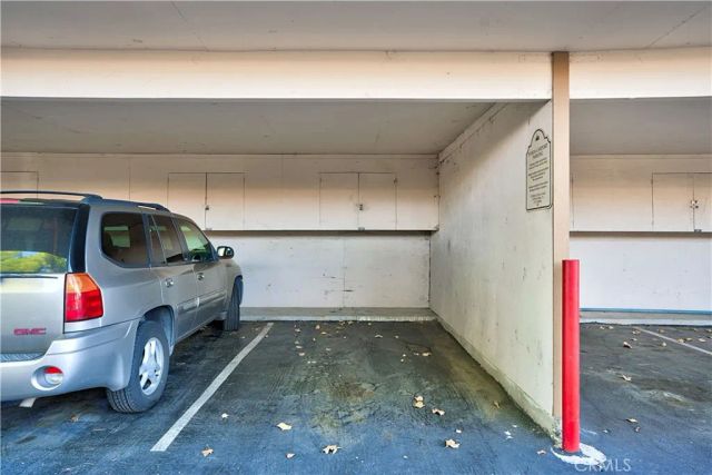 24319 N Canyon Lake Drive North 6, Canyon Lake, CA 92587