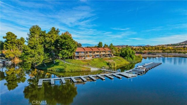 24319 N Canyon Lake Drive North 6, Canyon Lake, CA 92587