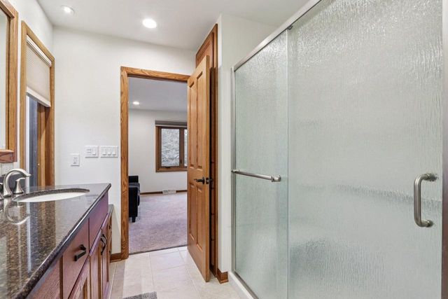 W303N6590 Irene LANE, Hartland, WI 53029