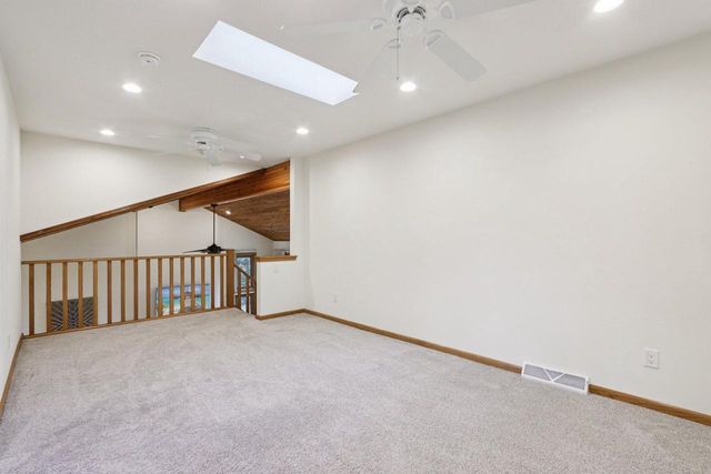 W303N6590 Irene LANE, Hartland, WI 53029