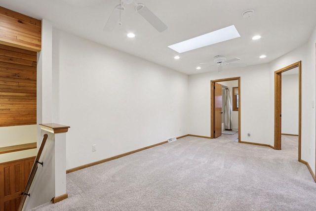 W303N6590 Irene LANE, Hartland, WI 53029