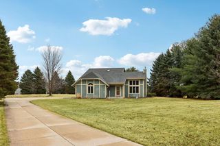 W303N6590 Irene LANE, Hartland, WI 53029