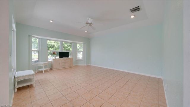 3902 SE 13th AVE, Cape Coral, FL 33904