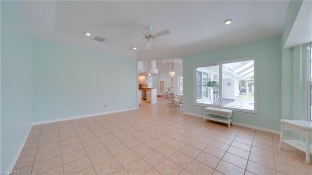 3902 SE 13th AVE, Cape Coral, FL 33904