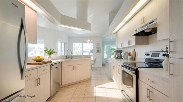 3902 SE 13th AVE, Cape Coral, FL 33904