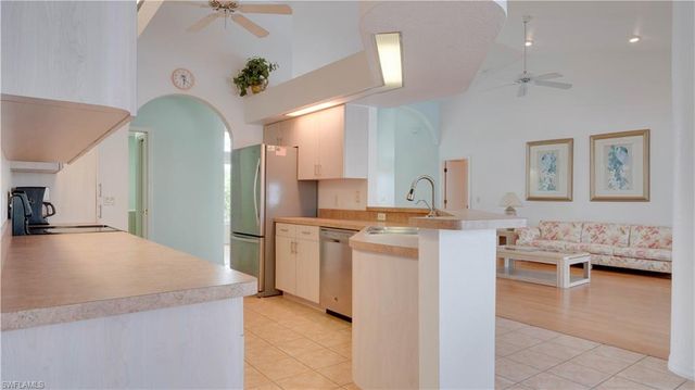 3902 SE 13th AVE, Cape Coral, FL 33904