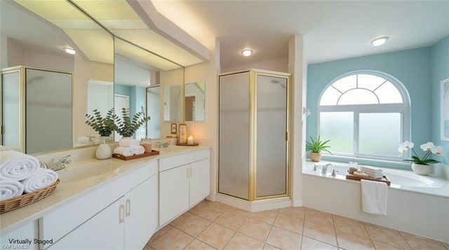 3902 SE 13th AVE, Cape Coral, FL 33904