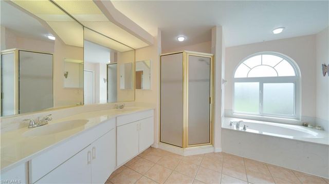 3902 SE 13th AVE, Cape Coral, FL 33904