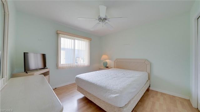 3902 SE 13th AVE, Cape Coral, FL 33904