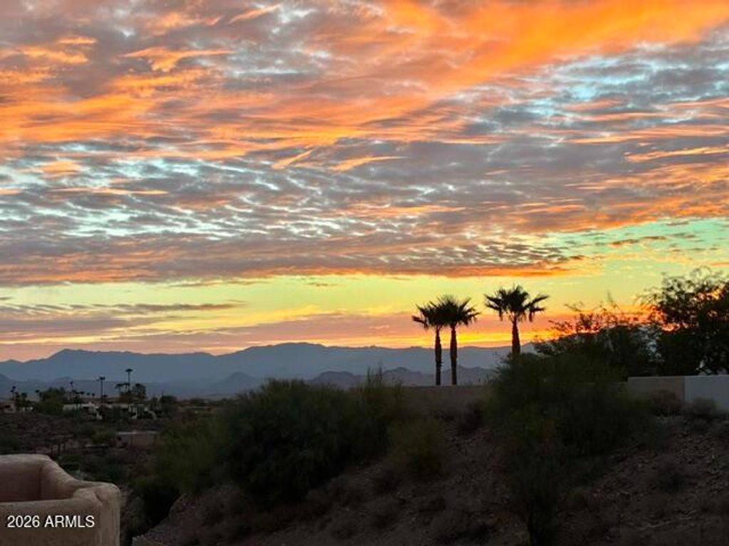 16107 E EMERALD Drive 204, Fountain Hills, AZ 85268 — exterior