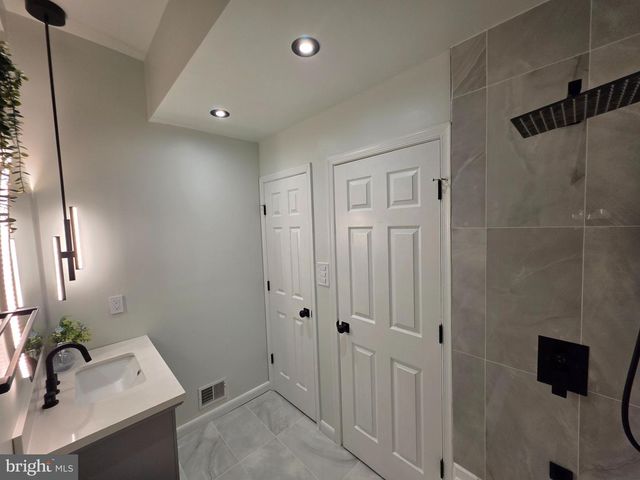 4524 SAINT THOMAS AVE, Baltimore, MD 21206