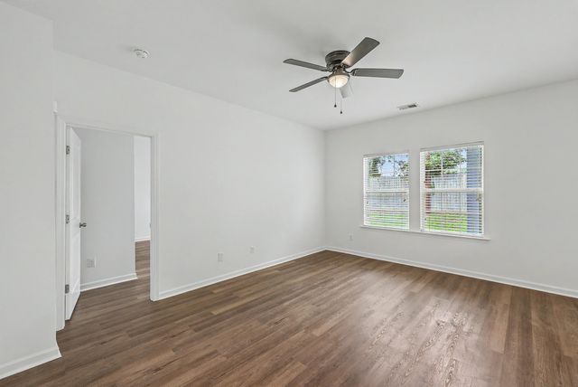 9649 Spencer Woods Road, Ladson, SC 29456
