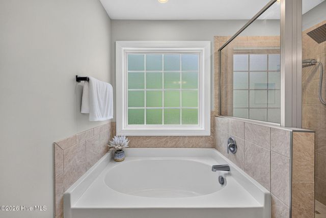 75 Fletcher Lane, Hampstead, NC 28443