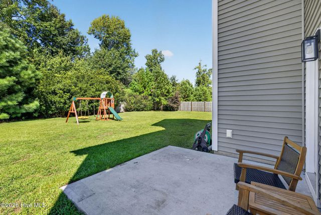 75 Fletcher Lane, Hampstead, NC 28443