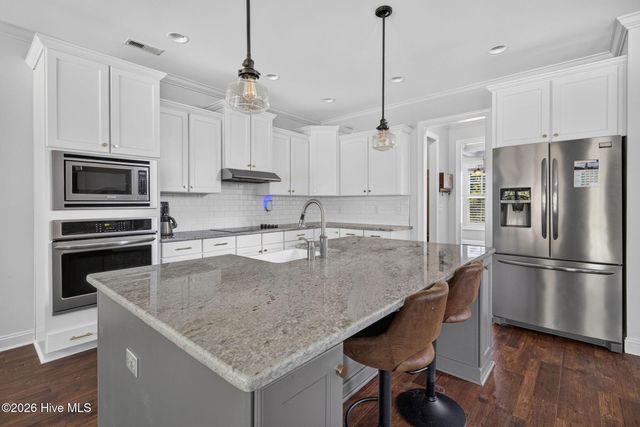 75 Fletcher Lane, Hampstead, NC 28443