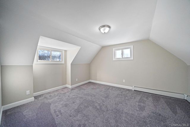 182 W 17th Street, Deer Park, NY 11729