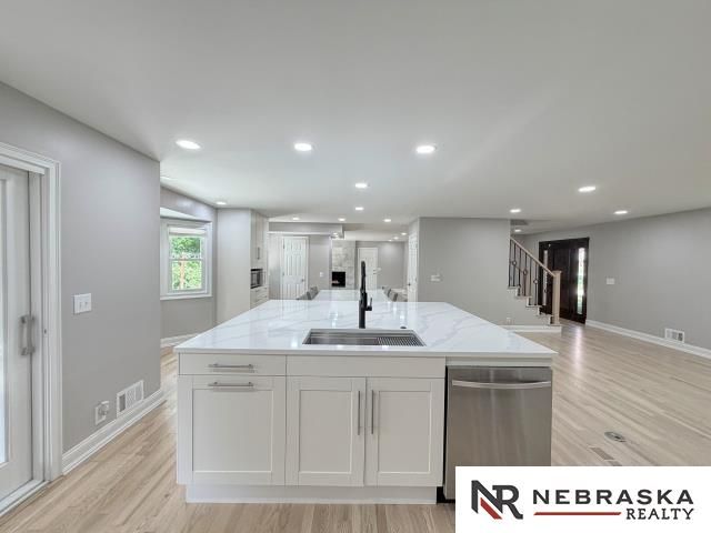 3532 S 101 Street, Omaha, NE 68124