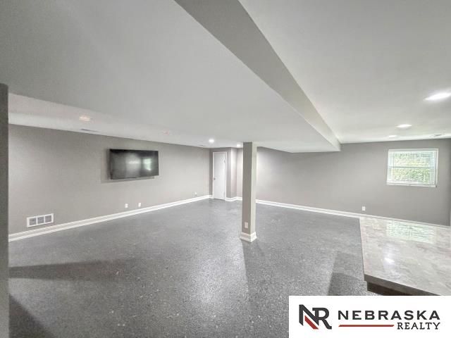 3532 S 101 Street, Omaha, NE 68124