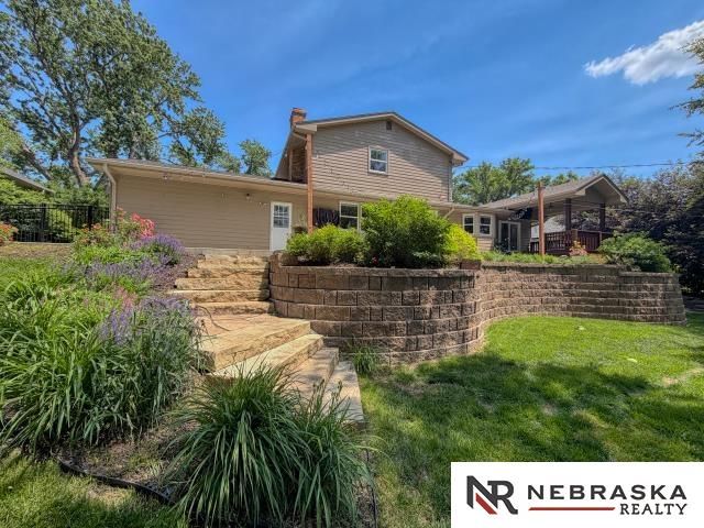 3532 S 101 Street, Omaha, NE 68124