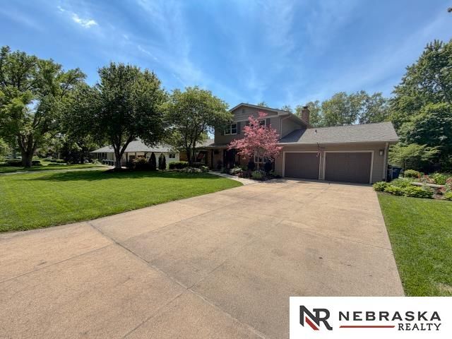 3532 S 101 Street, Omaha, NE 68124
