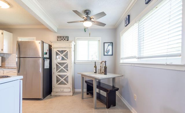 3927 Panola Drive, Galveston, TX 77554