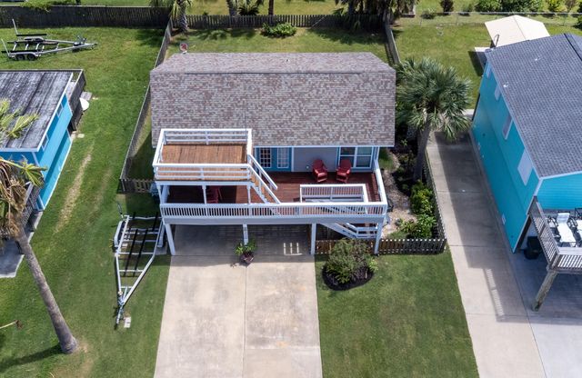 3927 Panola Drive, Galveston, TX 77554