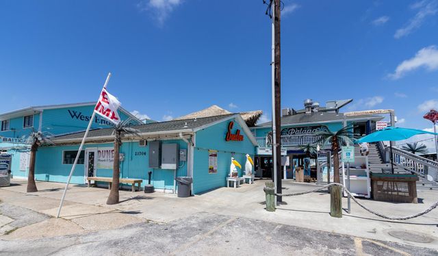 3927 Panola Drive, Galveston, TX 77554