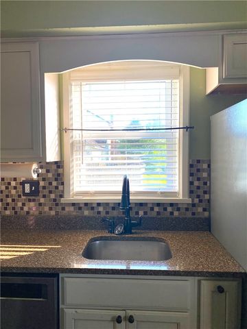 417 E 3rd Ave, Derry Boro, PA 15627