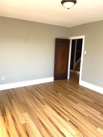 417 E 3rd Ave, Derry Boro, PA 15627