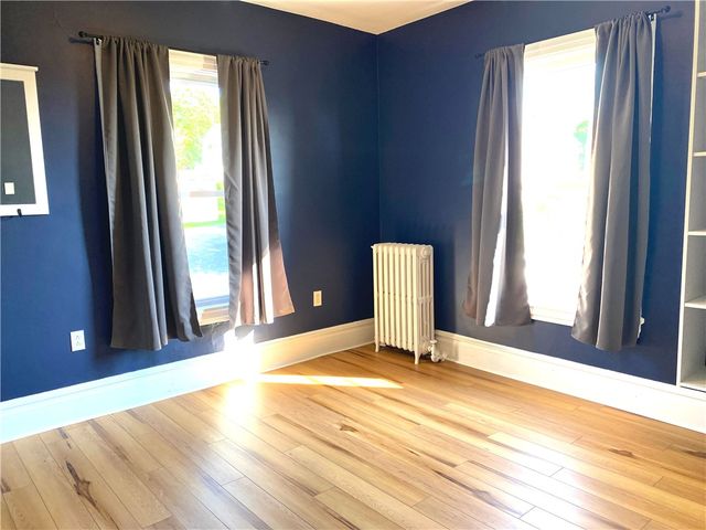 417 E 3rd Ave, Derry Boro, PA 15627