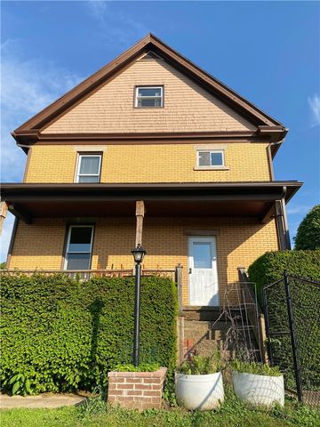 417 E 3rd Ave, Derry Boro, PA 15627