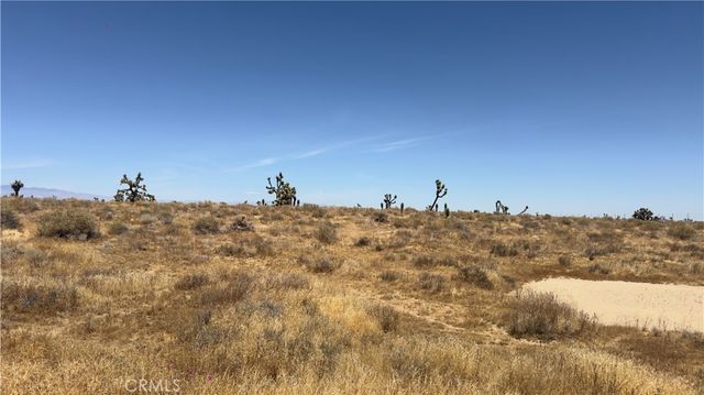 1510 E Avenue M, Palmdale, CA 93550