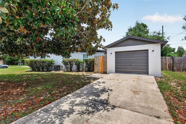 923 HENDERSON STREET, Deltona, FL 32725