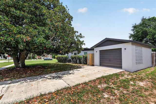 923 HENDERSON STREET, Deltona, FL 32725