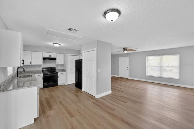 923 HENDERSON STREET, Deltona, FL 32725