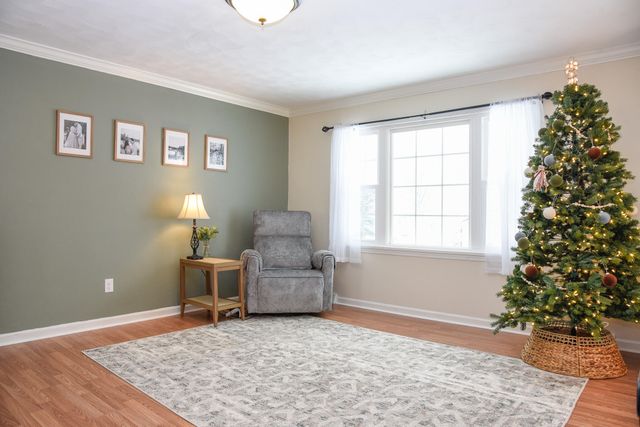 28 Spruce CIR, Blue Ridge, VA 24064