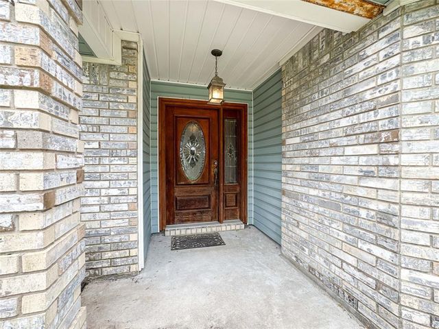 1507 N 24th Street, Nederland, TX 77627