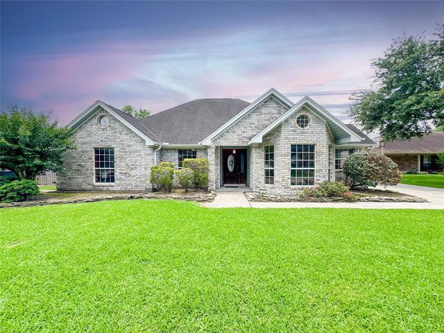 1507 N 24th Street, Nederland, TX 77627