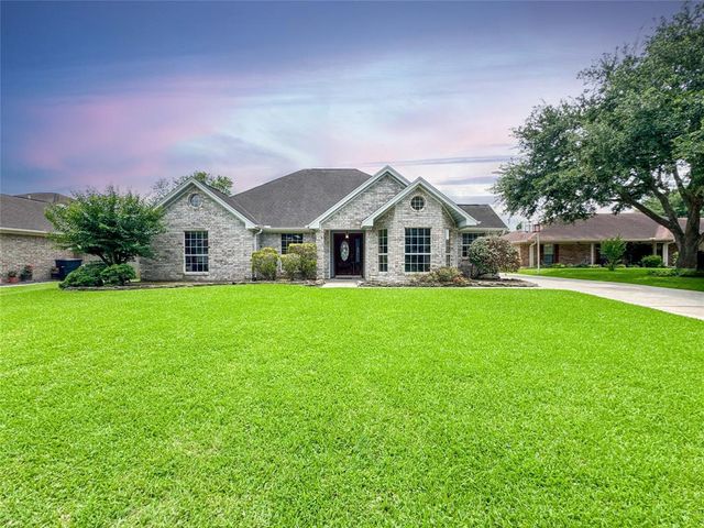 1507 N 24th Street, Nederland, TX 77627