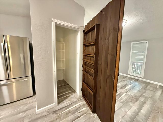 1831 County Road 2235, Cleveland, TX 77327