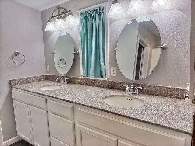 1831 County Road 2235, Cleveland, TX 77327