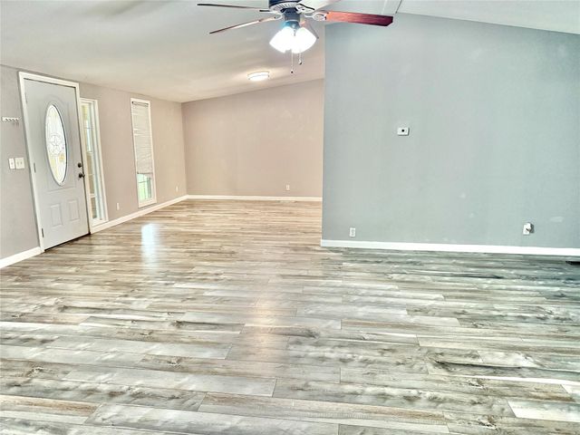 1831 County Road 2235, Cleveland, TX 77327