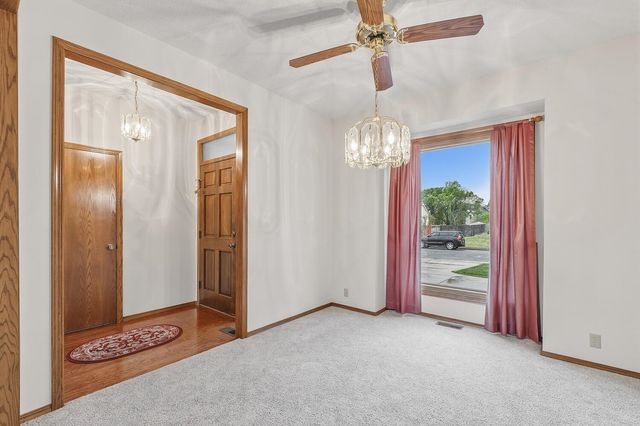 1934 S Stacey St, Wichita, KS 67207