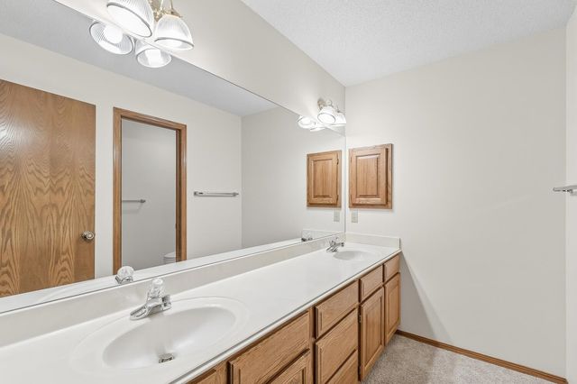 1934 S Stacey St, Wichita, KS 67207