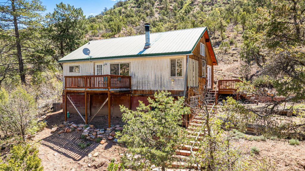 Image 1 of property listing at 1499 San Diego Loop, Jemez Springs, NM 87025