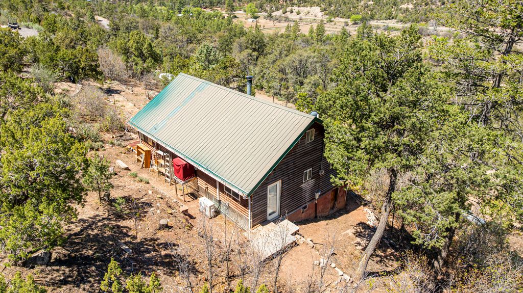 Image 38 of property listing at 1499 San Diego Loop, Jemez Springs, NM 87025